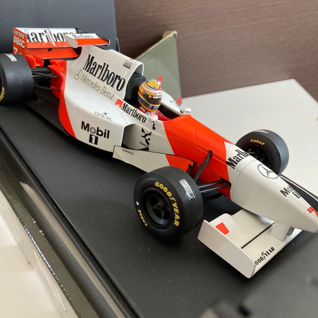 Marlboroマクラーレン メルセデスMP 4/10 1/18