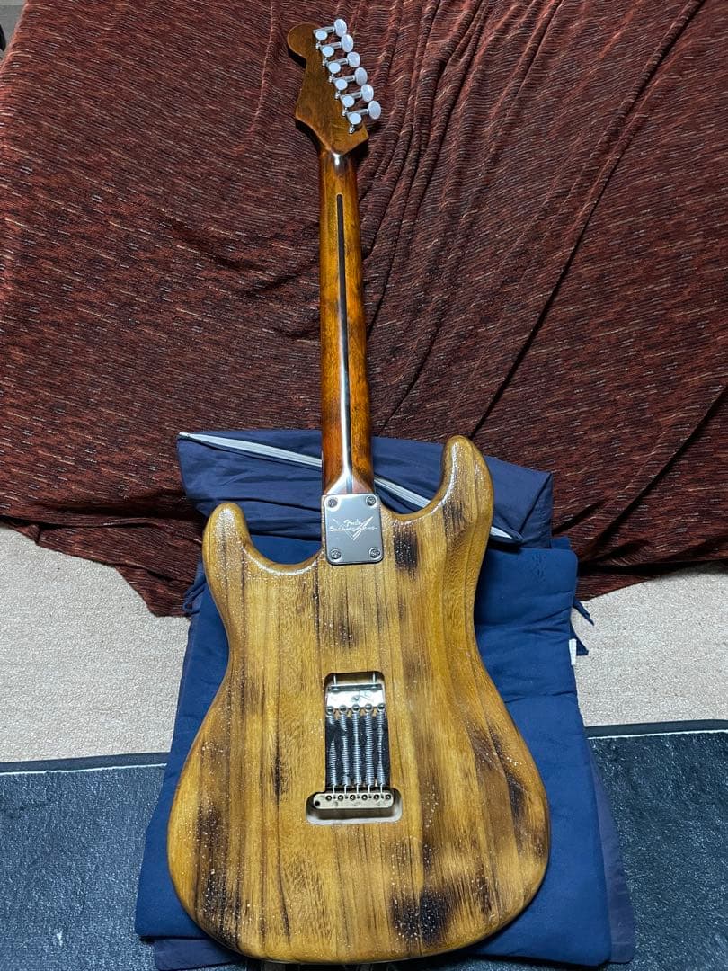 たたたあ)))ストラトキャスター　22F ノーブランド