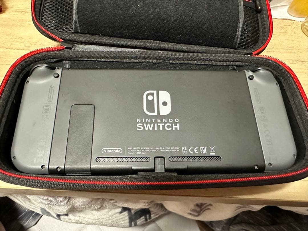 Nintendo Switch 本体 + ゲームカード2本セット